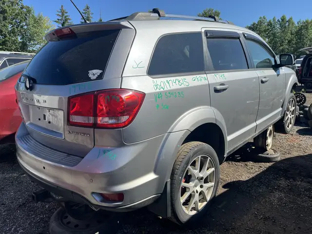 DODGE Journey 2015 — Côté droit