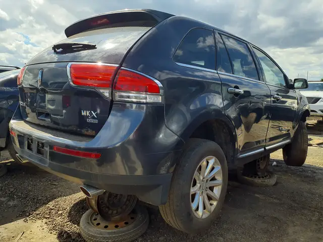 LINCOLN MKX 2013 — Côté droit