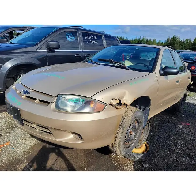 CHEVROLET Cavalier 2004 — Côté gauche