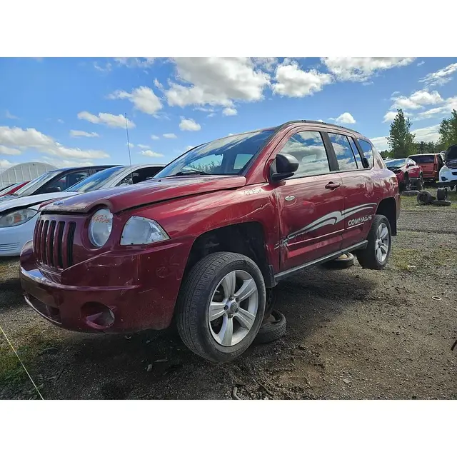 JEEP Compass 2010 — Intérieur