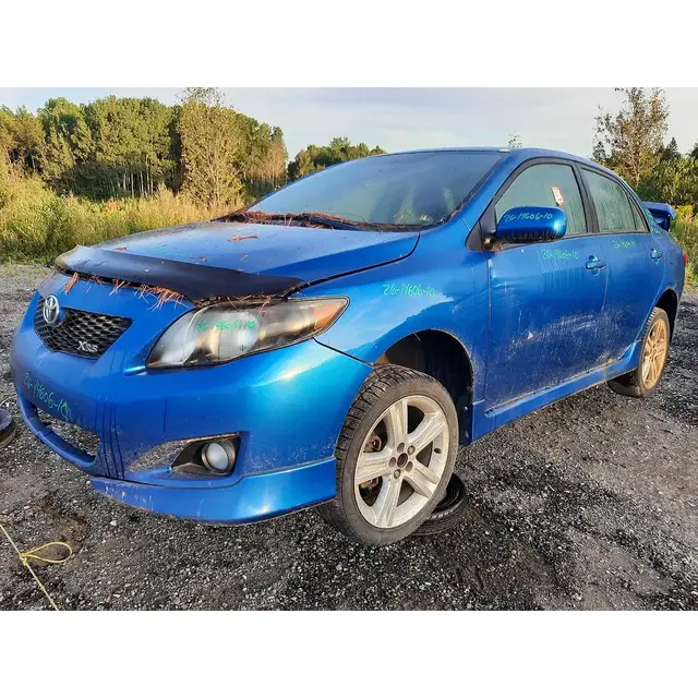 TOYOTA Corolla 2010 — Intérieur