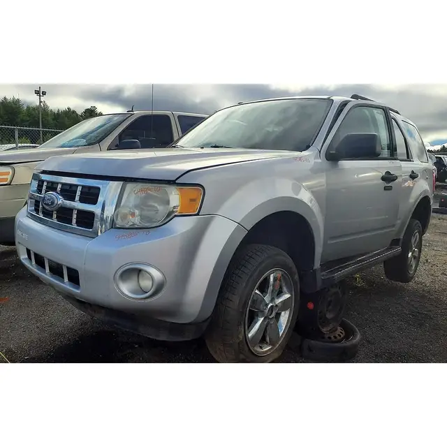 FORD Escape 2010 — Côté gauche