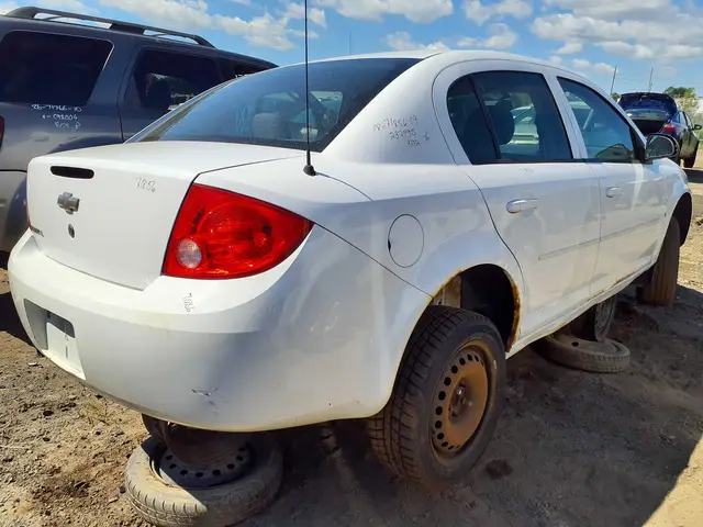 CHEVROLET Cobalt 2009 — Rear