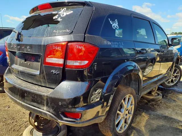 DODGE Journey 2013 — Côté droit