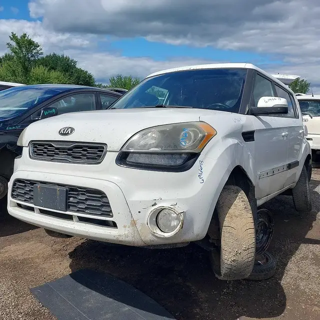 KIA Soul 2013 — Côté gauche