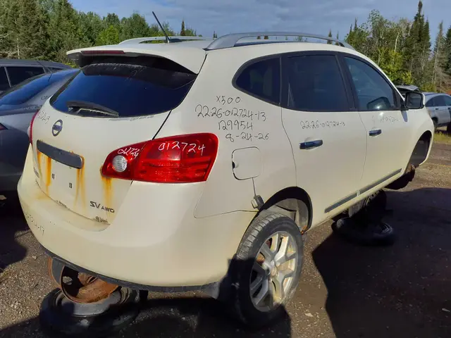 NISSAN Rogue 2013 — Arrière