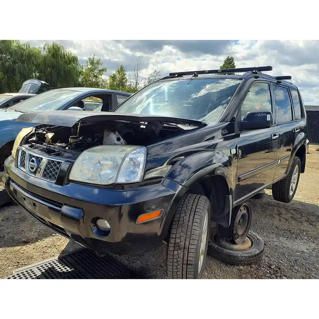NISSAN X-Trail 2006 — Interior