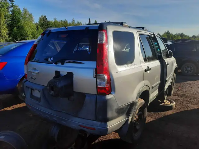 HONDA CR-V 2006 — Arrière