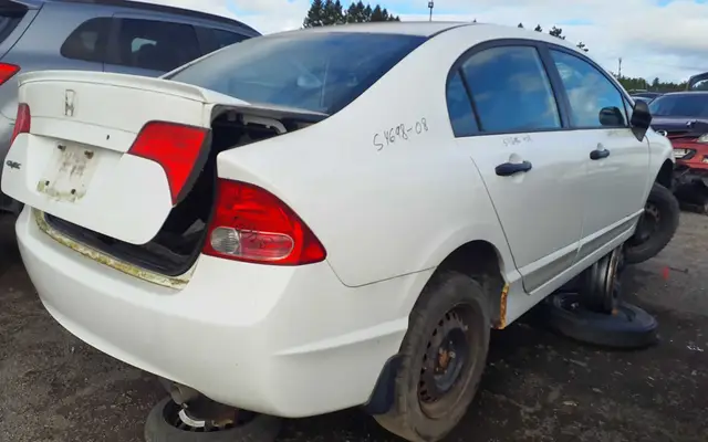 HONDA Civic 2008 — Côté droit