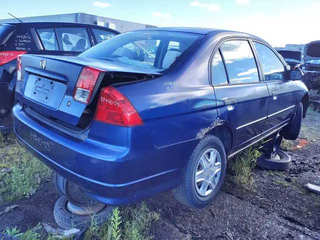 HONDA Civic 2005 — Arrière