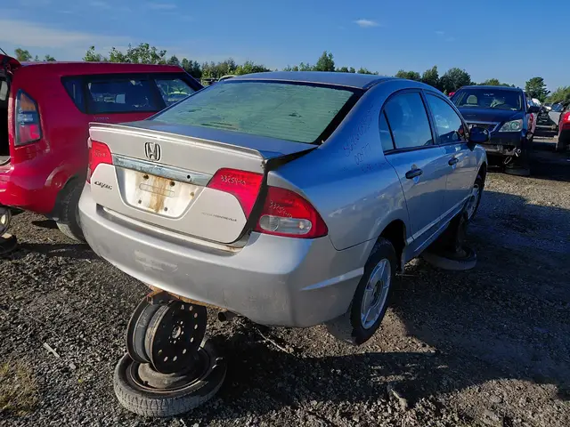 HONDA Civic 2010 — Rear