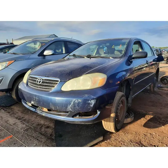 TOYOTA Corolla 2005 — Côté gauche