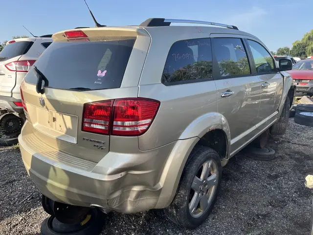 DODGE Journey 2010 — Right side