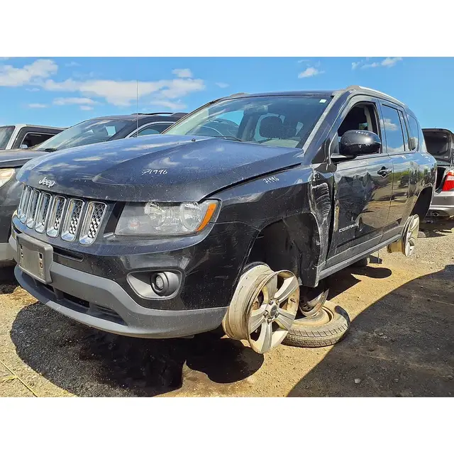 JEEP Compass 2016 — Interior